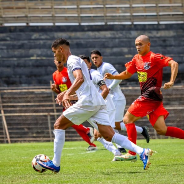 Candangão Série B começa com goleada do TEC e empates