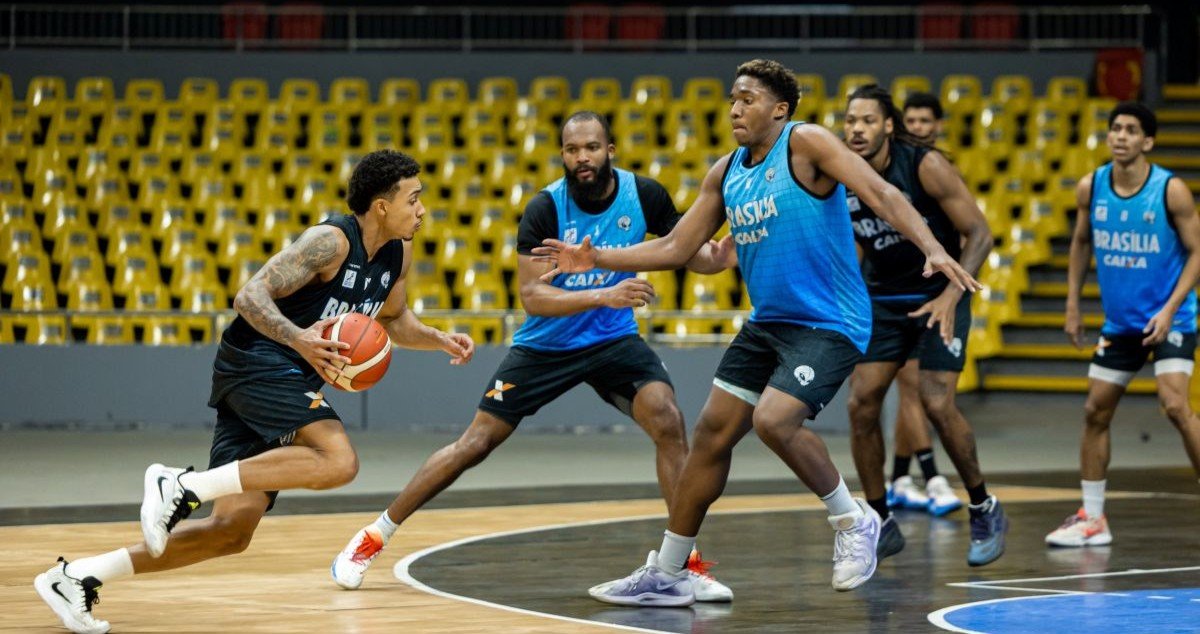 CAIXA Brasília Basquete estreia na Liga Sul-Americana diante da torcida na Arena Nilson Nelson