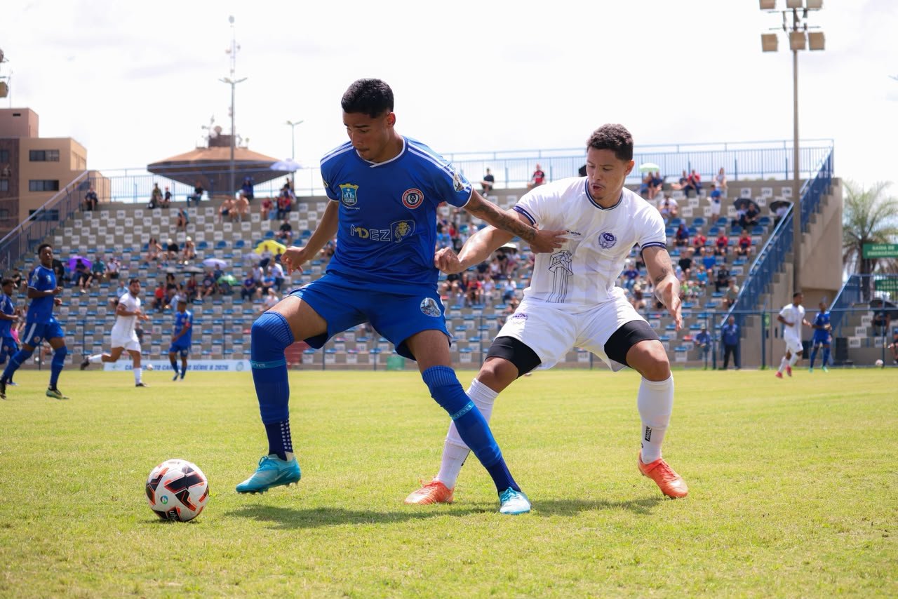 Canaã reage no fim, vence Taguatinga nos pênaltis e conquista o Candangão Série B